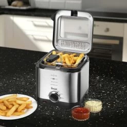Swan 1.5 Litre Stainless Steel Fryer -Kitchen Appliances Discounts 54674132 3