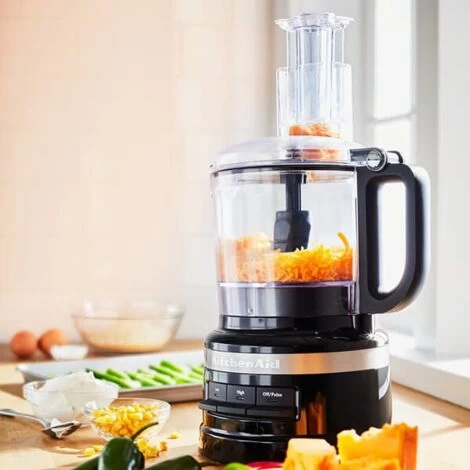 KitchenAid 1.7L Onyx Black Food Processor 4 KitchenAid 1.7L Onyx Black Food Processor - Image 2