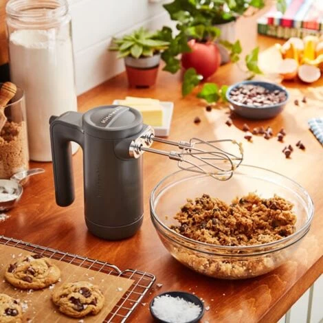 KitchenAid Charcoal Grey Cordless Hand Mixer 6 KitchenAid Charcoal Grey Cordless Hand Mixer - Image 4