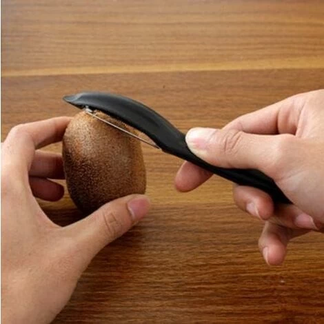 Fruit Peeler Universal Eplucheur With Ergonomic Stainless Steel Blades For Potato And Carrot Vegetable Peeler (black Serrated Edge Planed Color Box) 4 Fruit Peeler Universal Eplucheur With Ergonomic Stainless Steel Blades For Potato And Carrot Vegetable Peeler (black Serrated Edge Planed Color Box) - Image 2